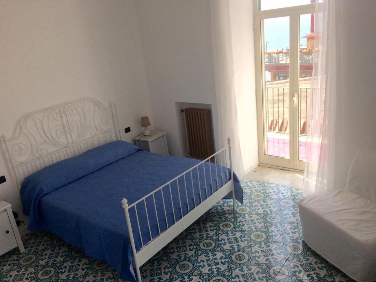 The Reef House Bed and Breakfast Pozzuoli Esterno foto